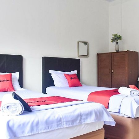 Reddoorz Near Sultan Hasanuddin Airport 2 Hotel Makassar Luaran gambar