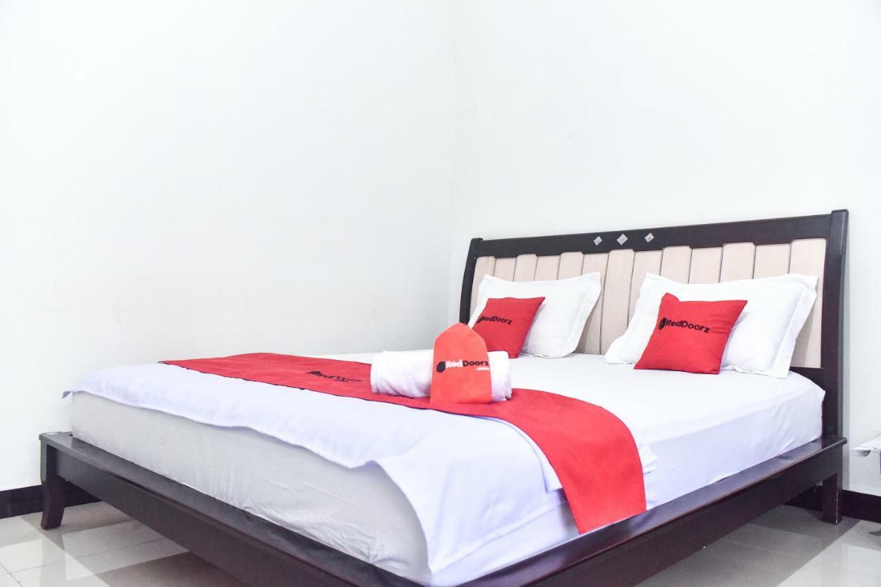 Reddoorz Near Sultan Hasanuddin Airport 2 Hotel Makassar Luaran gambar