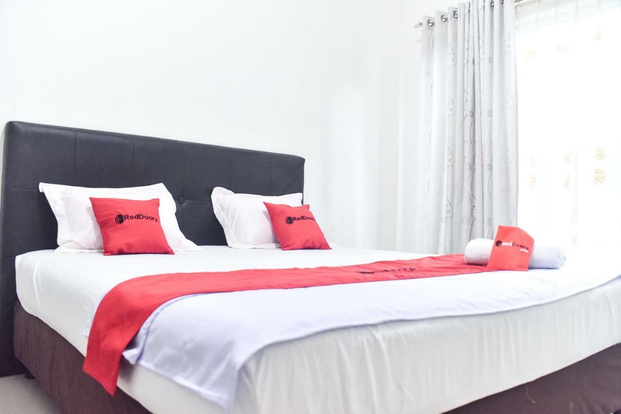 Reddoorz Near Sultan Hasanuddin Airport 2 Hotel Makassar Luaran gambar