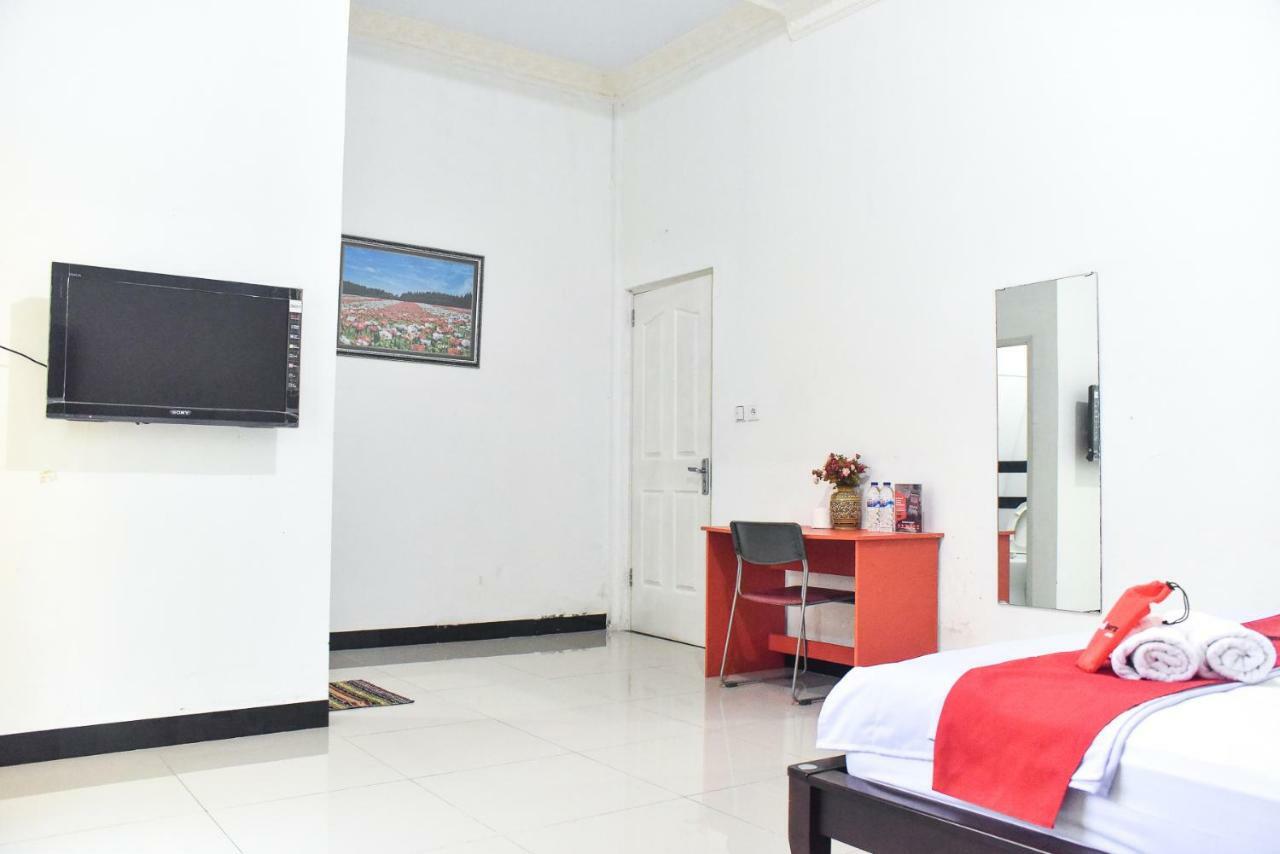 Reddoorz Near Sultan Hasanuddin Airport 2 Hotel Makassar Luaran gambar