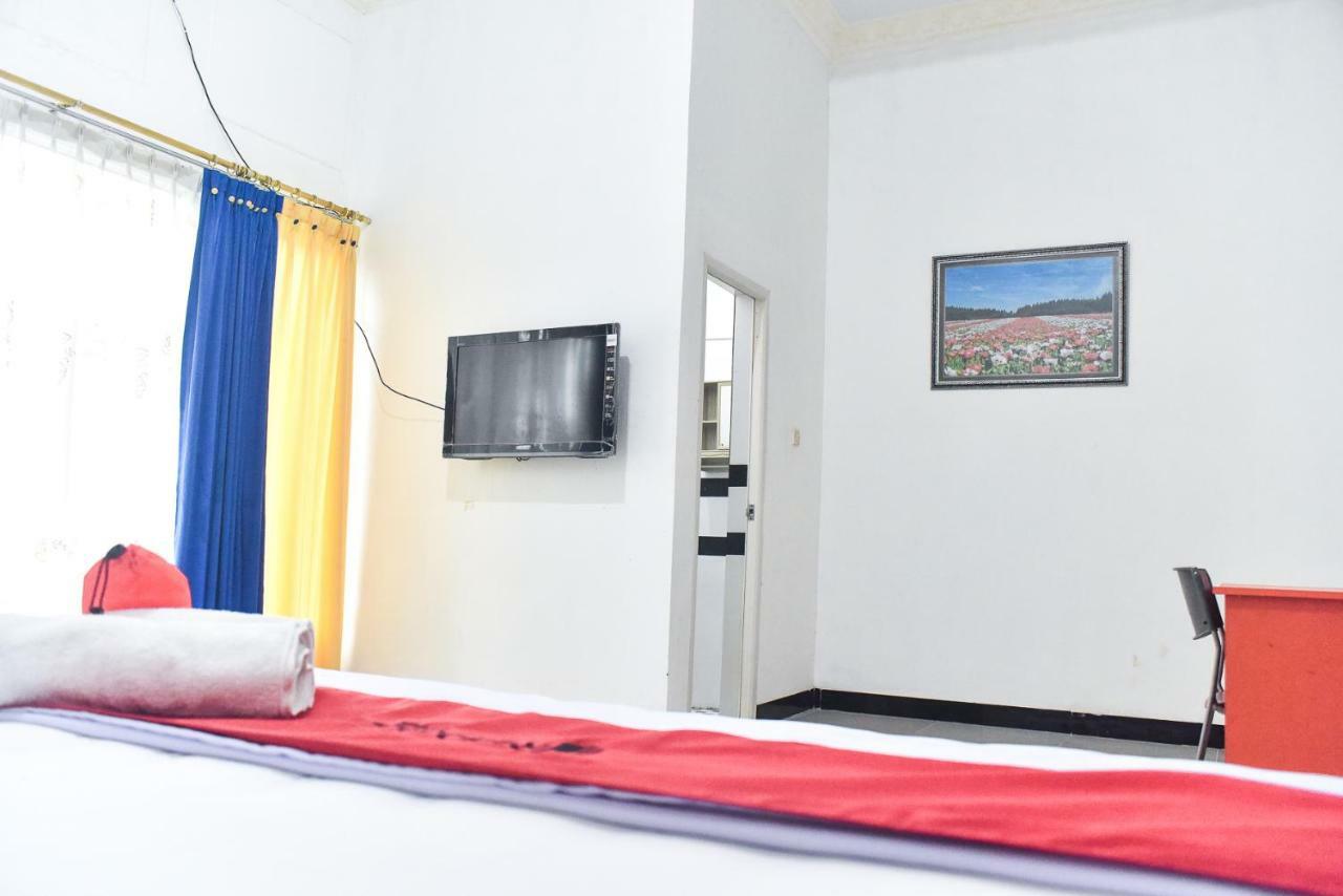 Reddoorz Near Sultan Hasanuddin Airport 2 Hotel Makassar Luaran gambar